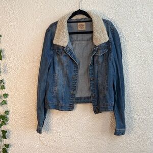 Highway Jeans Blue Denim Jacket with Cream Sherpa Collar
